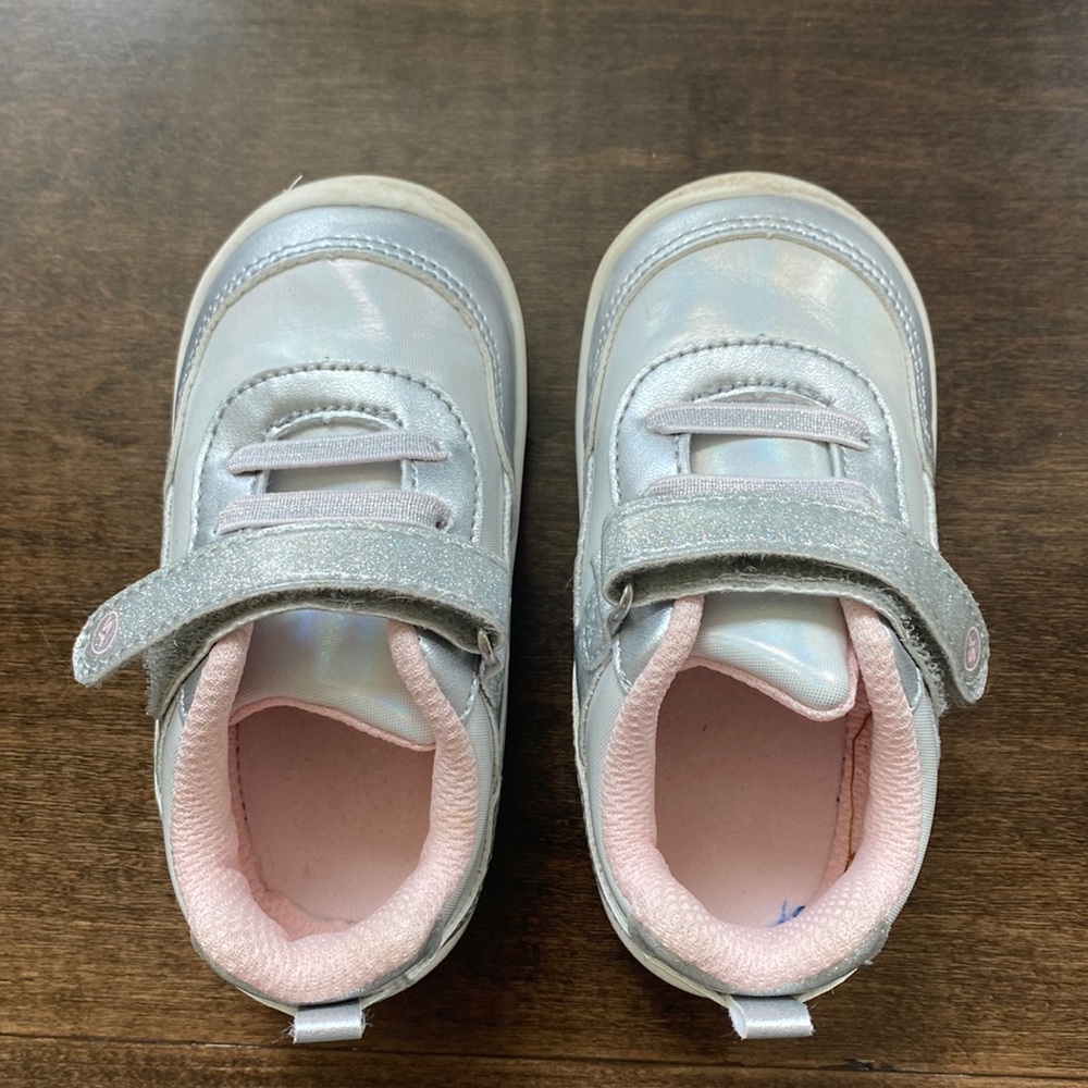 Baby shoes